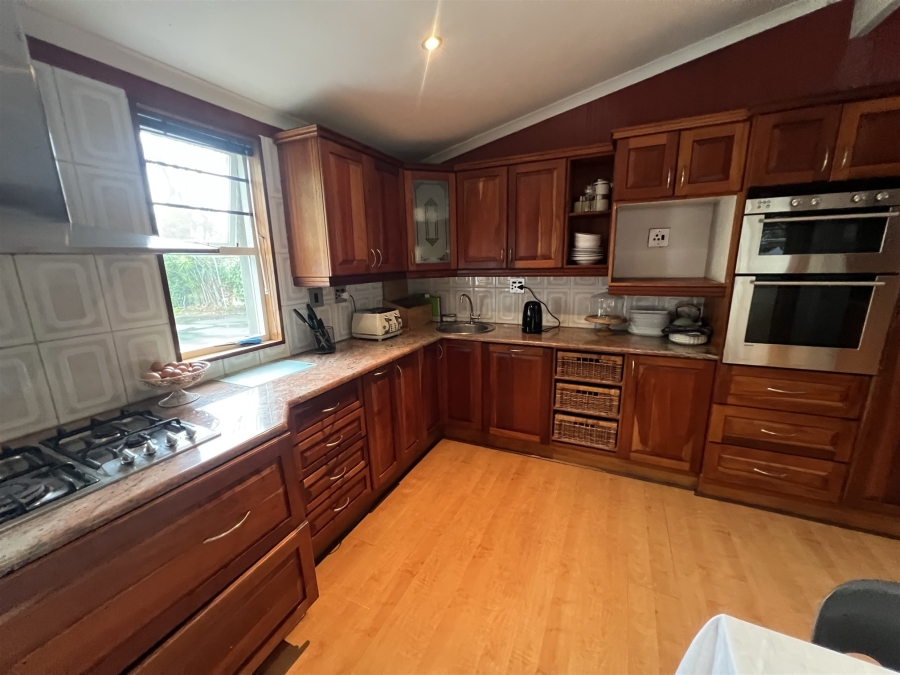 8 Bedroom Property for Sale in Vincent Eastern Cape